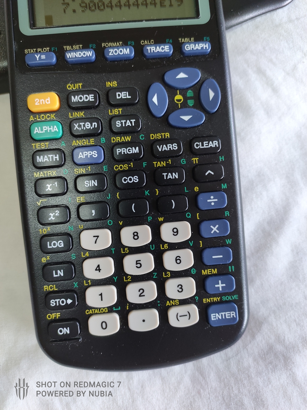 Texas Instruments TI-83 plus - Picture 4 of 8